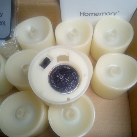 12 Pack Flameless LED Votive Candles - Picture 7 of 8